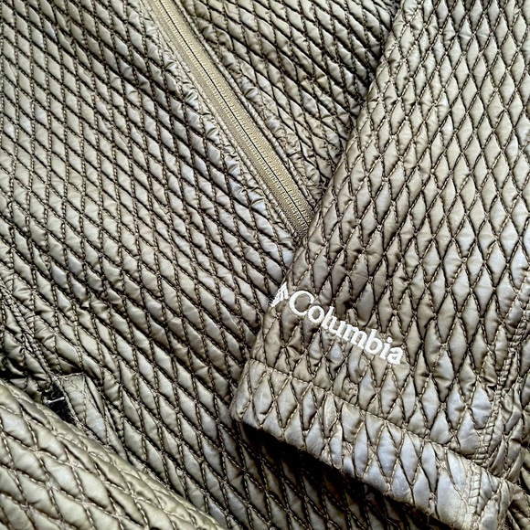 Columbia Zip Up Jacket - Picture 4 of 6